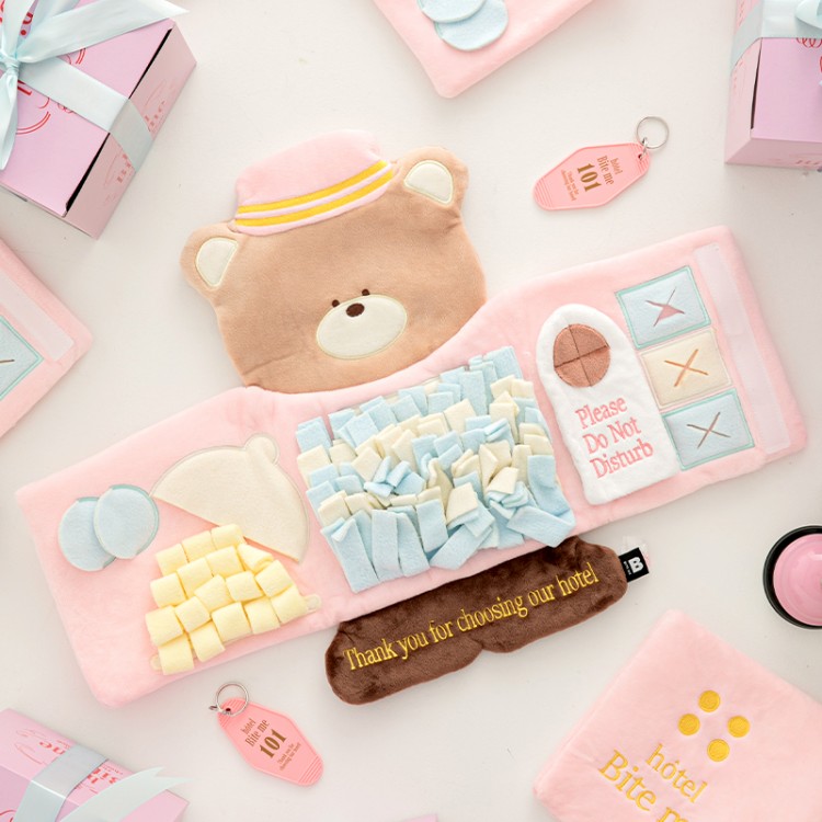 [웰컴딜] 바잇미 벨보이 곰 노즈워크 매트 (노즈워크/바스락/삑삑)